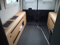 Adria Twin MAX 680 SGX,Hubbett,Automatik,180 PS
