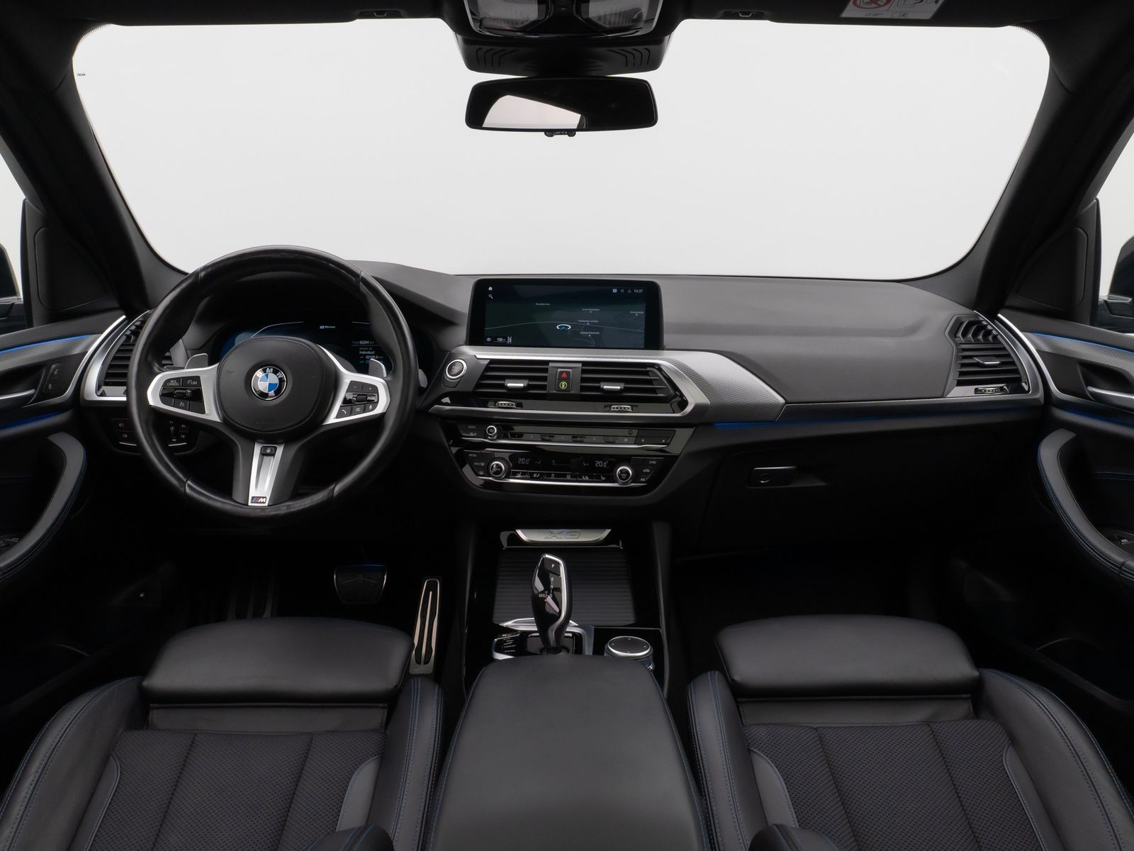 Fahrzeugabbildung BMW X3 xD30e M Sport Panorama 360°HUD DAB HiFi 20Zl