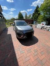 Mitsubishi Outlander - Mitsubishi mit Elektro-Antrieb