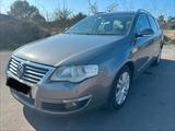 Volkswagen VW Passat 2,0 FSI Variant, BJ 10/2005, 2 H... - gebrauchte VW Passat aus dem Jahr 2005