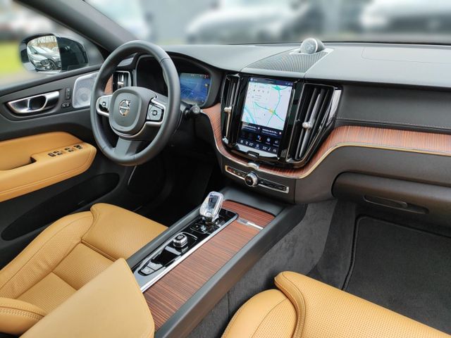 VOLVO XC 60 (Bild 23 von Array)