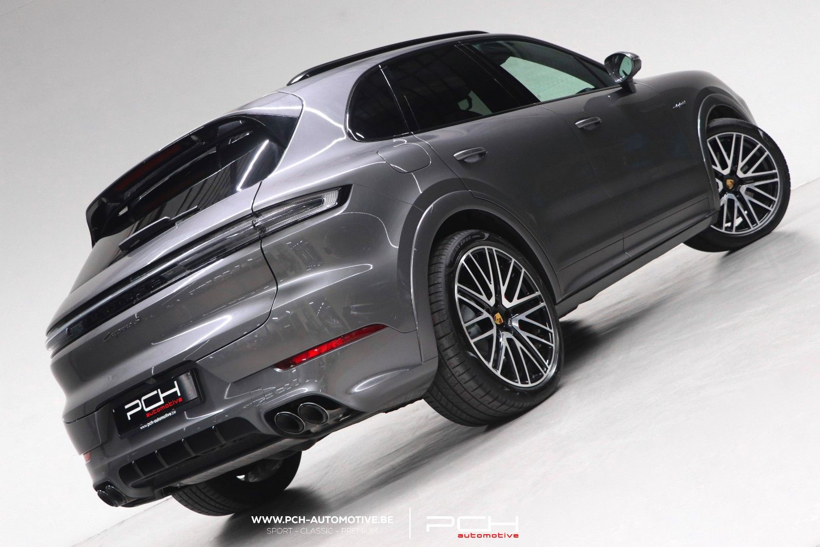 Porsche Cayenne S 3.0 Turbo E-Hybrid 519hp- Sport Design imagem 2
