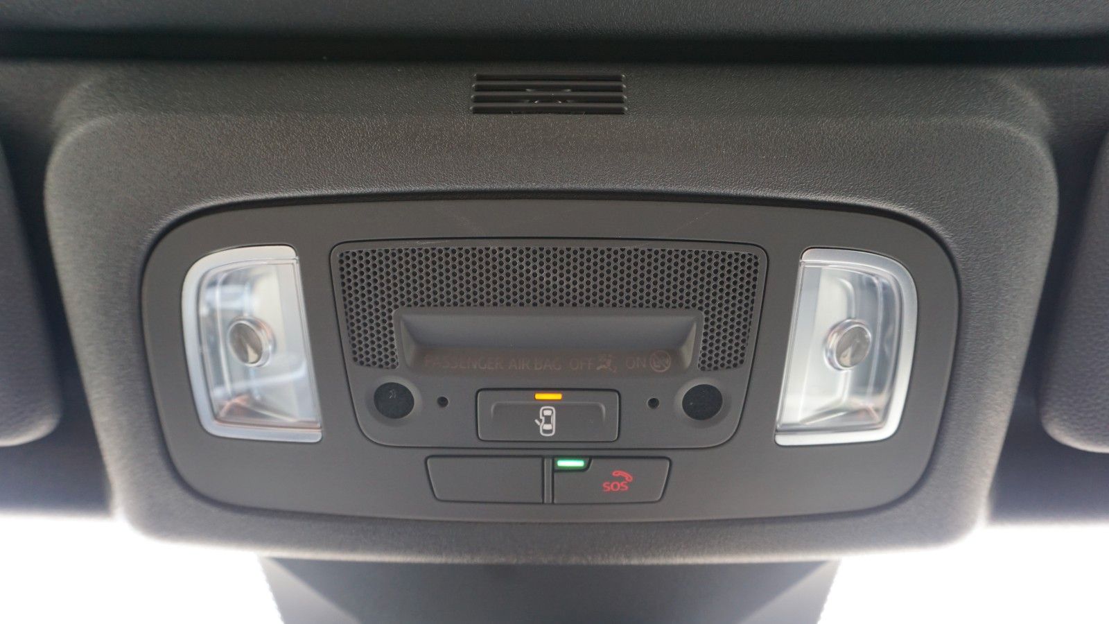 Fahrzeugabbildung Volkswagen T-Roc Cabriolet R-Line,Navi,DCC, DAB+,OPF, ALS,
