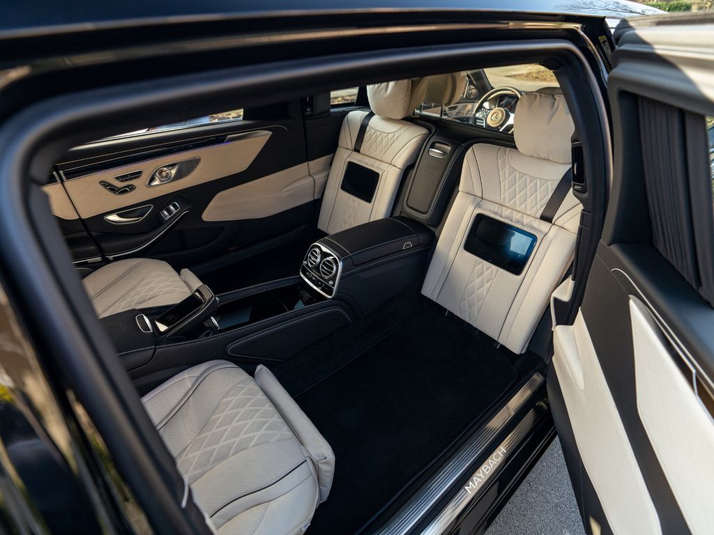 Mercedes-Benz S 650 Maybach Pullman