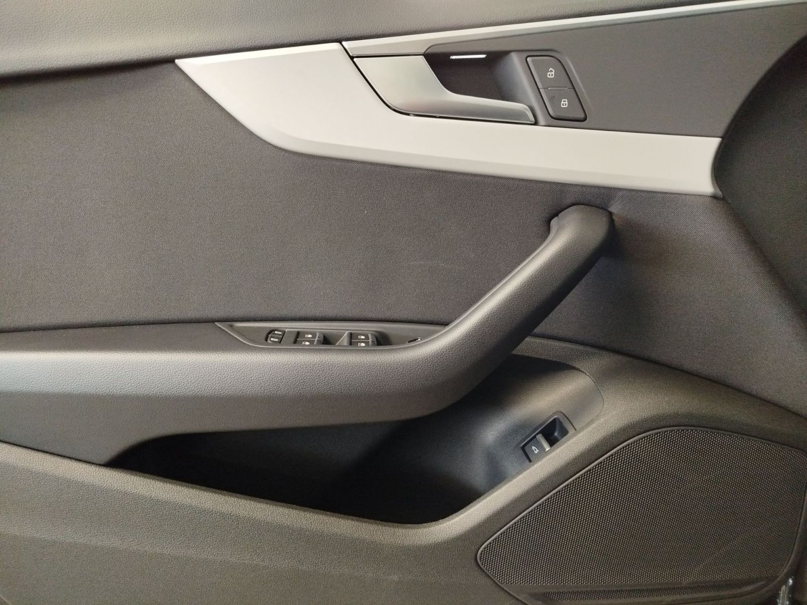 Audi A4 - Bild 8