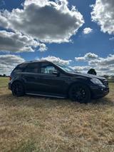 Mercedes-Benz Mercedes ML 500 AMGFOX AuspuffanlageTief... - Mercedes-Benz ML 500: AMG