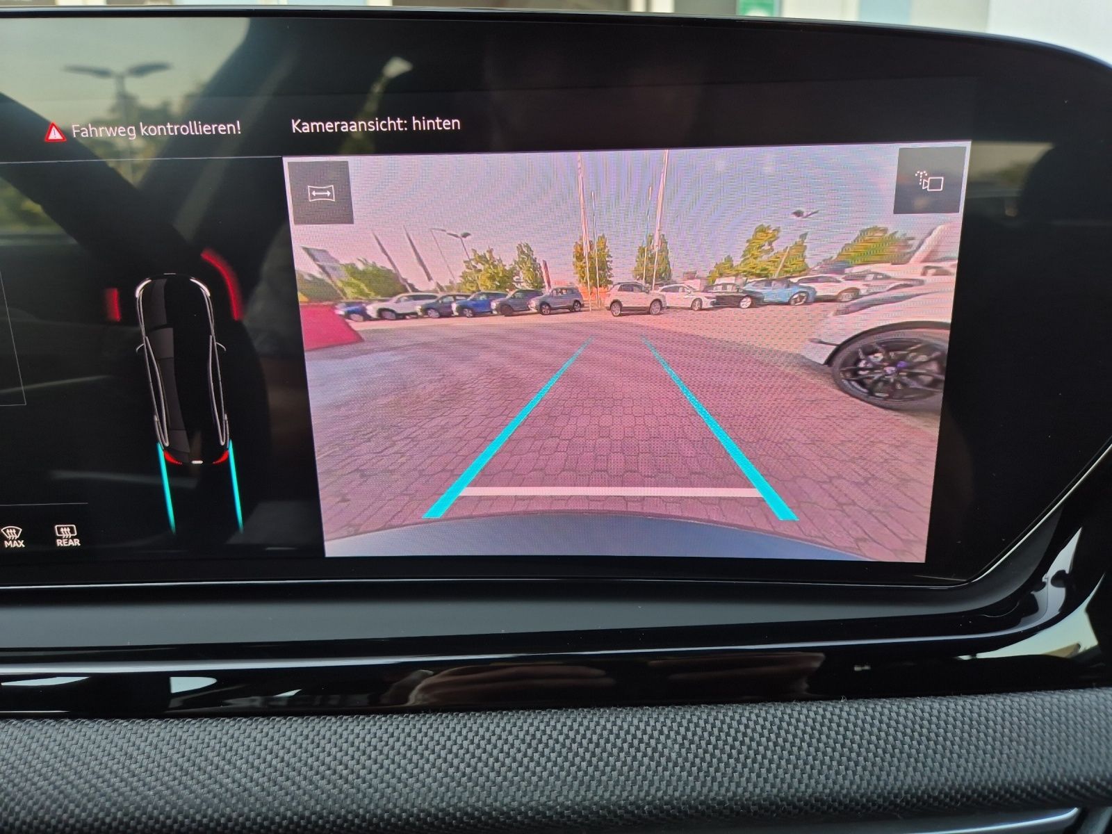 Fahrzeugabbildung Audi A5 TFSI S-tronic Matrix Navi AVC ACC RFK SH