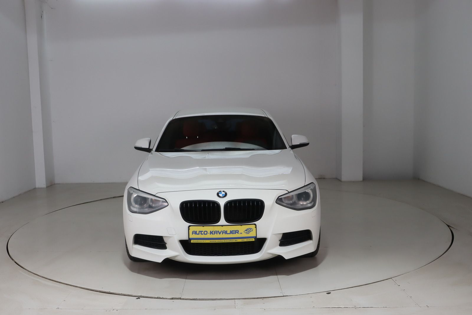 Fahrzeugabbildung BMW M135i xDrive