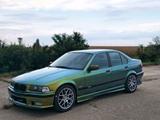 BMW E36 323i*2te Hand*4x el.Fh* - BMW 323 aus 1998: 323i