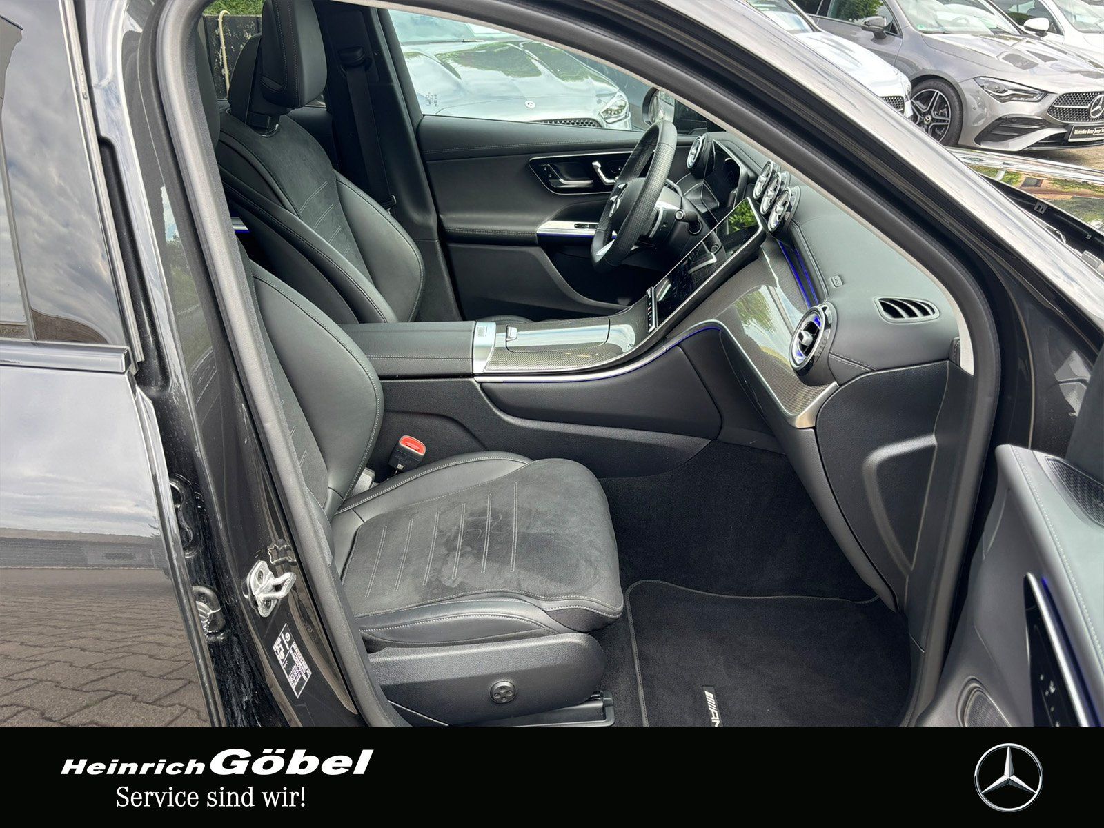 Fahrzeugabbildung Mercedes-Benz GLC 220 d 4M AMG*PANO*AHK*360°*MEMORY*TOTWINKEL*