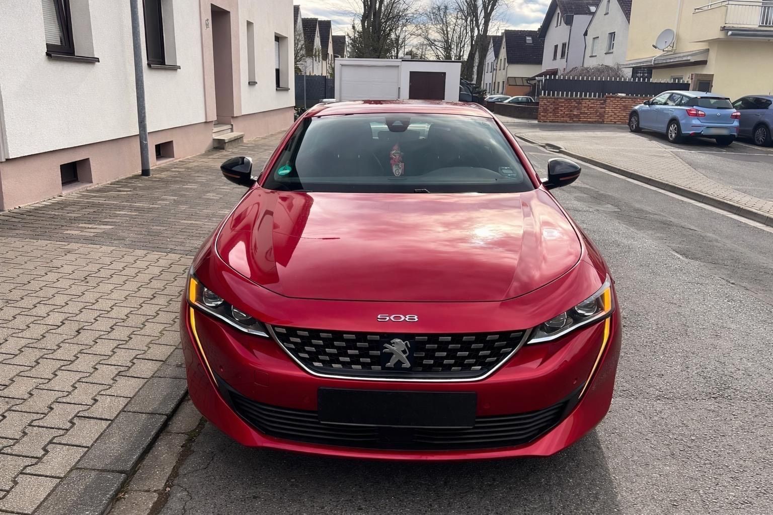 PEUGEOT 508