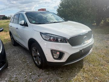 KIA Sorento - 4