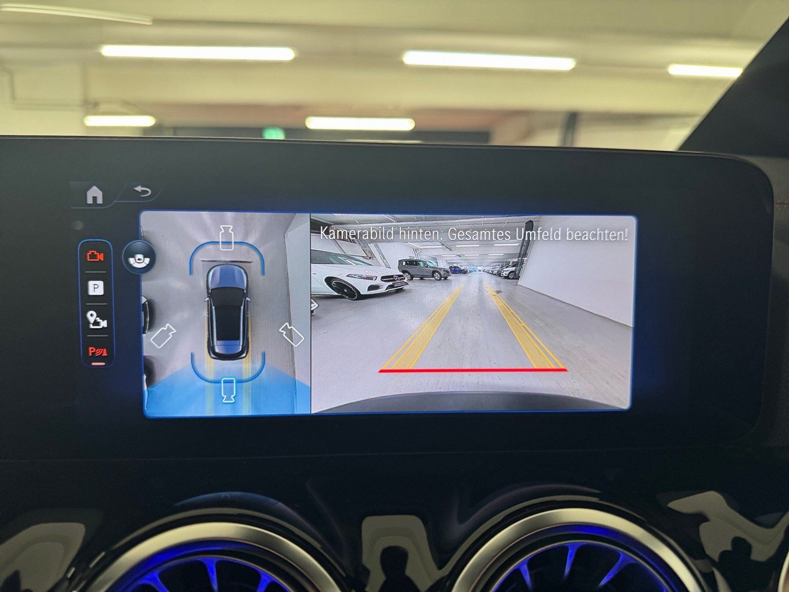 Fahrzeugabbildung Mercedes-Benz EQA 250+ AMG*Distro*HUD*360°*20"*Burmester*Totw*