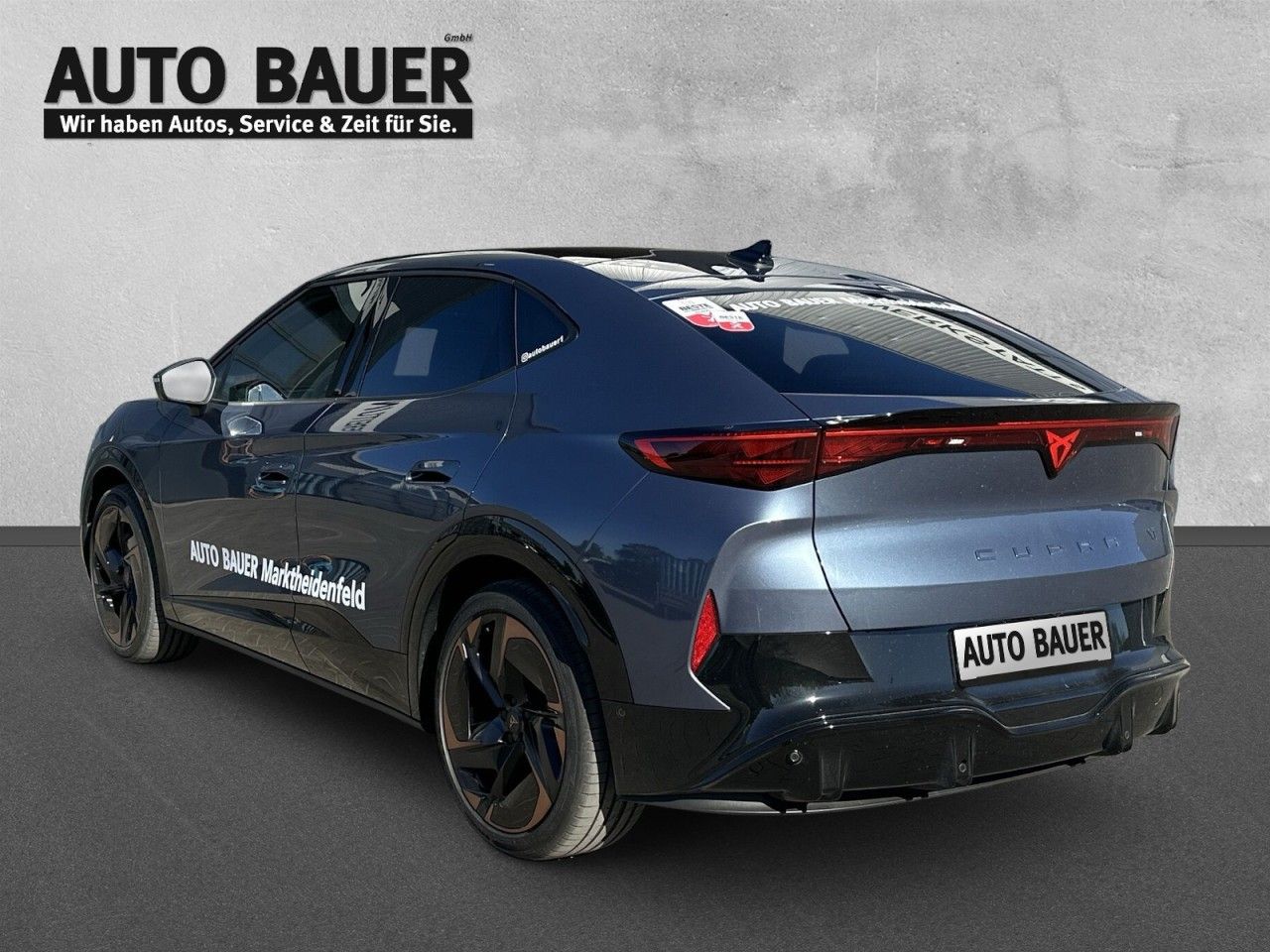 Fahrzeugabbildung CUPRA Tavascan VZ 4Drive 340 PS 77 kWh - mit KI generiert/bearbeitet
