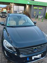 Volvo XC60 D4 2WD Navi 2015 190PS HU 06/28
