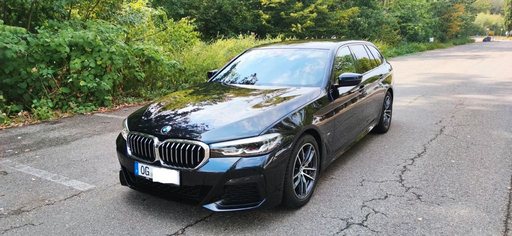 Image of BMW 530