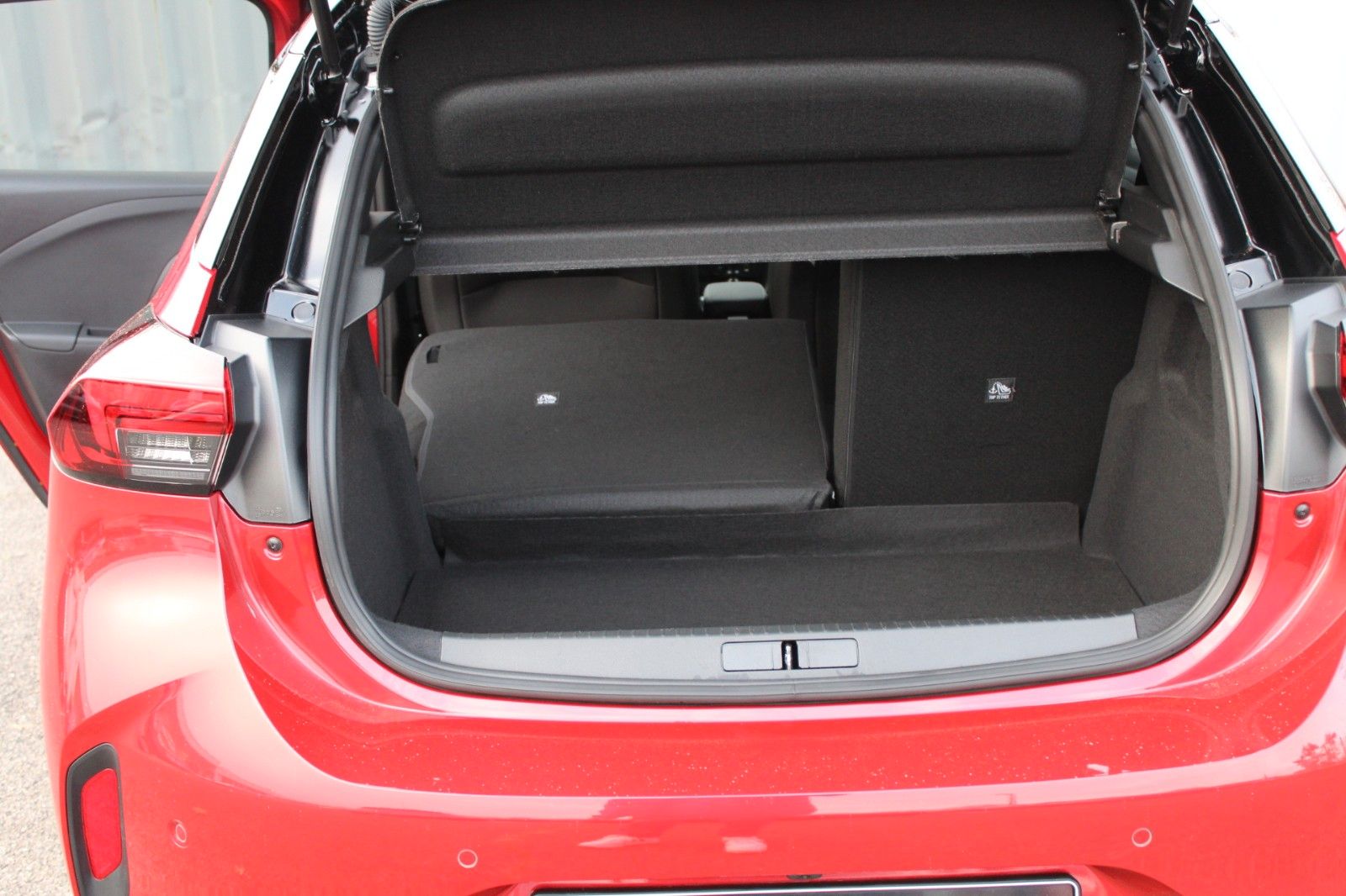 Fahrzeugabbildung Opel Corsa F GS*Navi*IntelliLux*PDC*SHZ*180°RFK