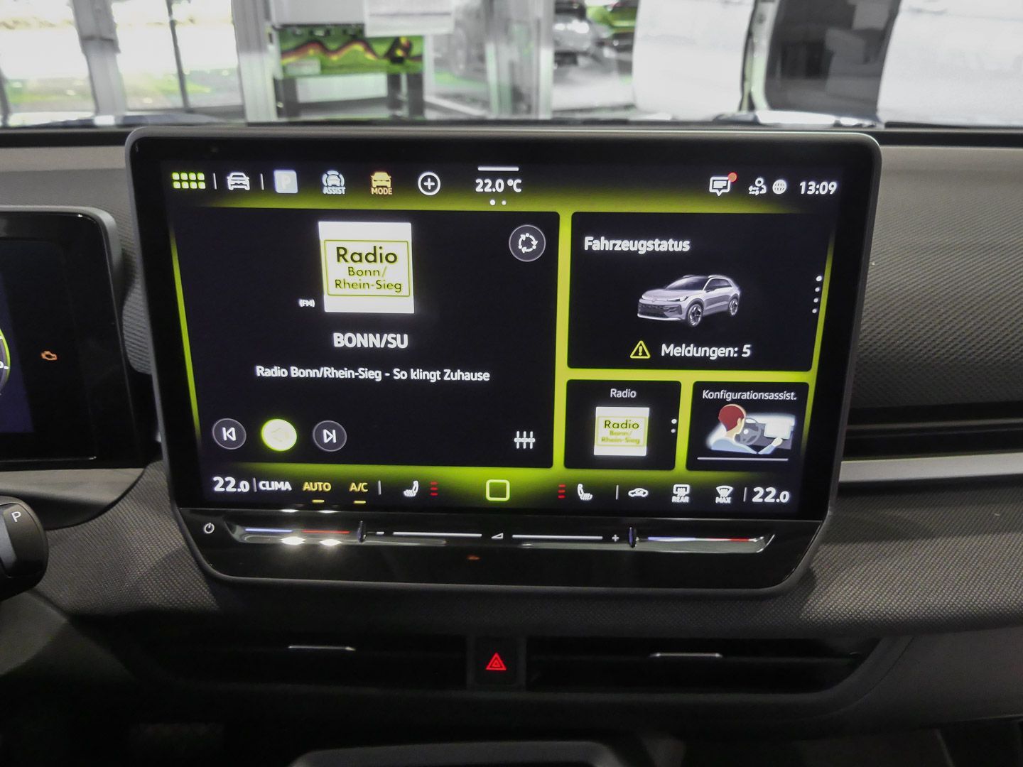 Volkswagen T-Roc - Bild 12