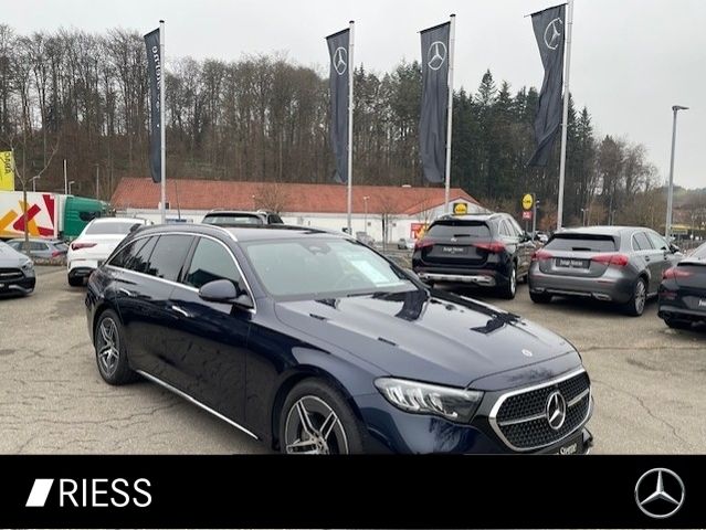 Mercedes-Benz E 220 d T AMG Sport Distr AHK Standh Winterpaket