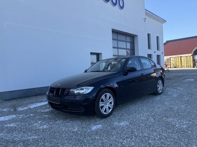 BMW 318i Lim Automatik*NAVI*SCHIEBEDACH*