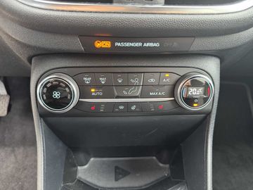 Ford Fiesta 1.0 EcoBoost Active NaviWinterpaket