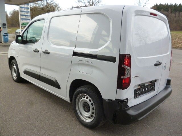 Combo E Cargo 1,2i L1 Edition Plus, Tür L+R, RK,