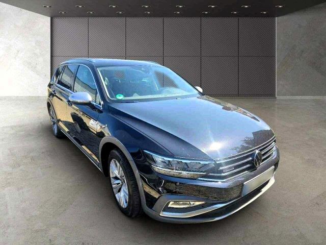 Volkswagen Passat Variant Alltrack 4Motion DSG Pano LED