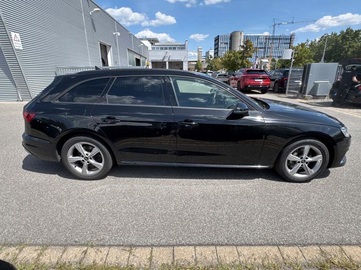 Audi A4 Avant 40 TDI advanced SPORT AHK LED 1HD!, миниатюра 11