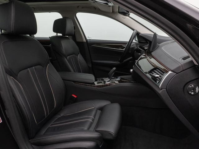 Foto Nummer 38: BMW 530d