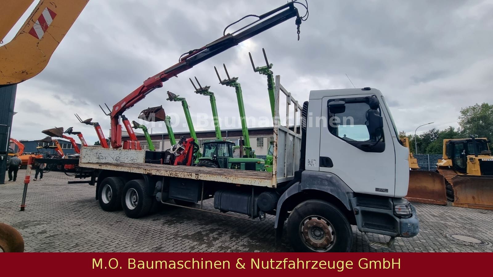 Fahrzeugabbildung Renault Renault Kerax 370 dci / Kran Fassi T 130 /