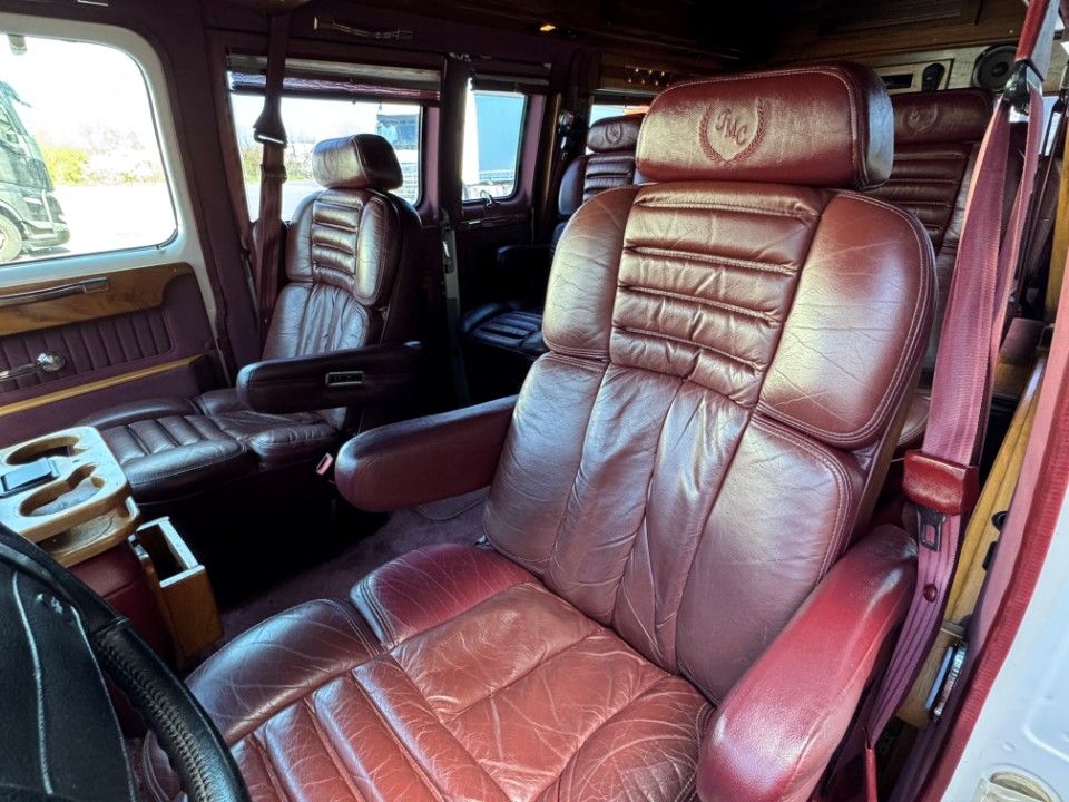 Fahrzeugabbildung Chevrolet Chevy Van G20 5.7 V8 Tiara deutsches Fzg.