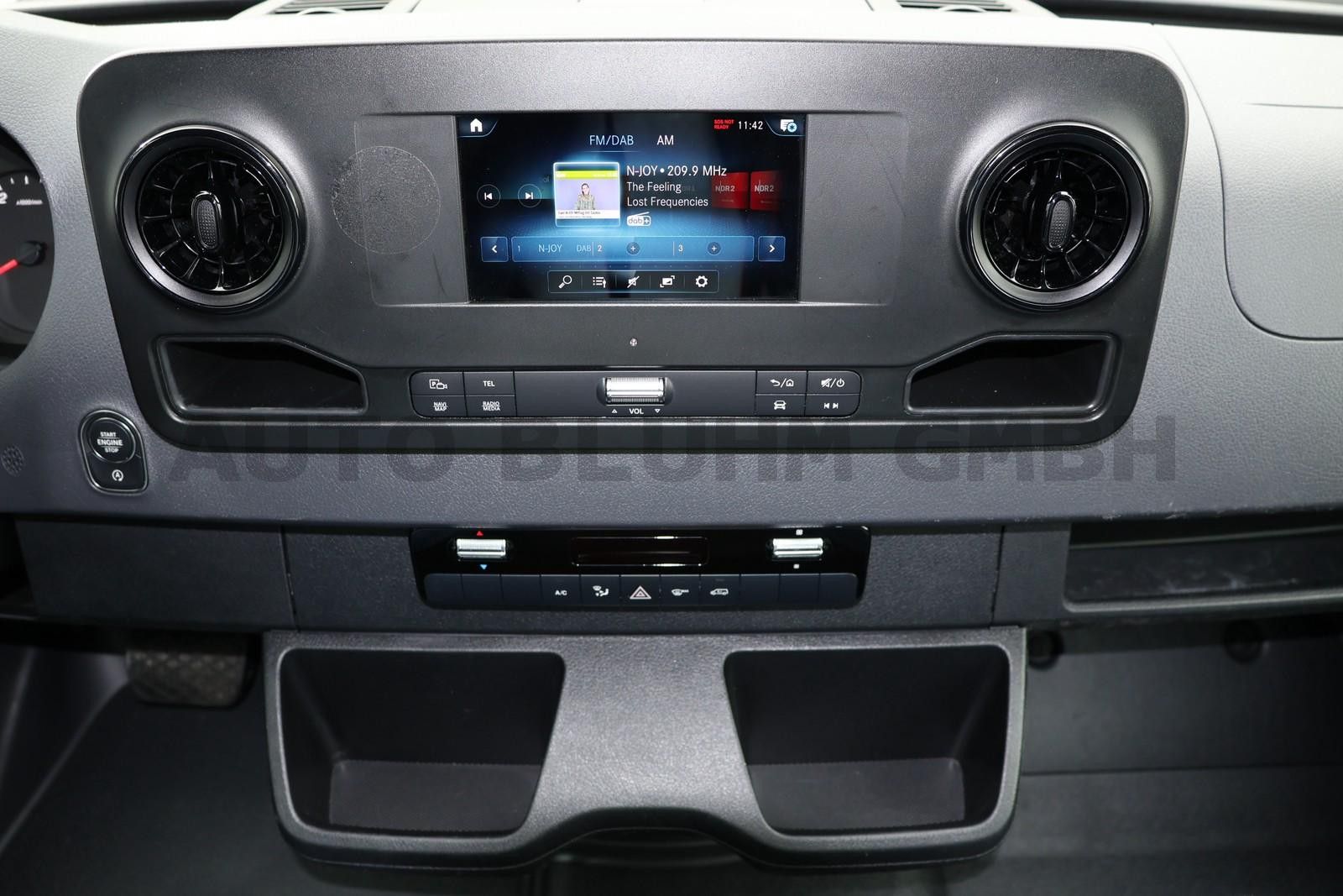 Mercedes-Benz Sprinter - Bild 15