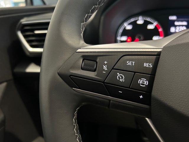 Leon Sportstourer Style 2.0 TDI AHK LED FullLink