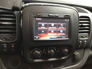 Opel Vivaro - 10