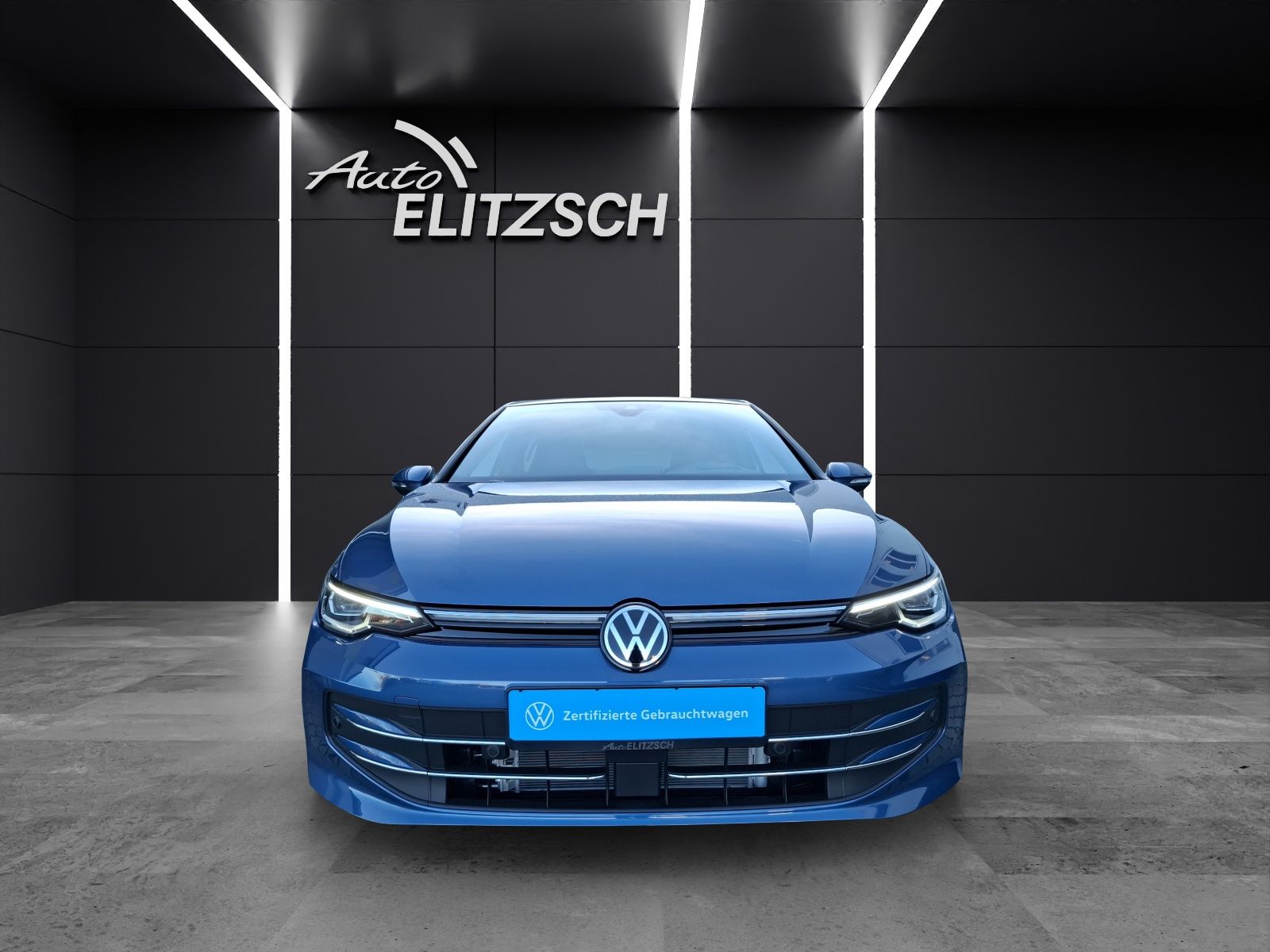 Fahrzeugabbildung Volkswagen Golf VIII eTSI Edition-50 DSG LEDplus AHK Navi P