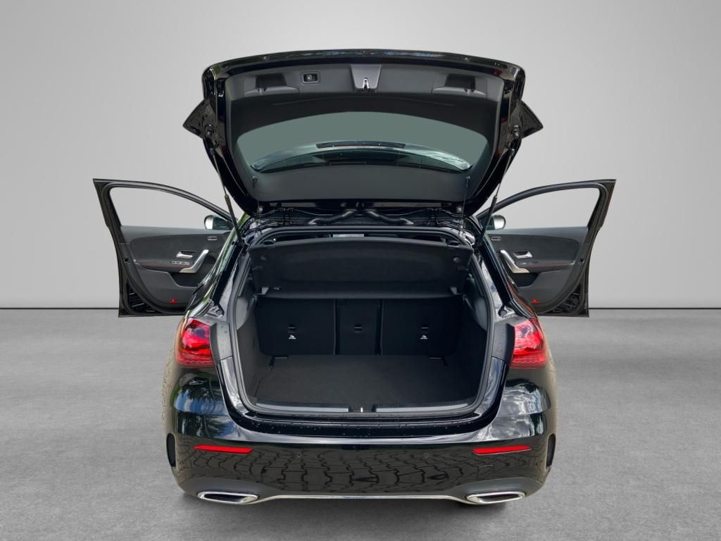 Fahrzeugabbildung Mercedes-Benz A 200 AMG Line AMG*LED*SpurH*PDC*RFK*AHK