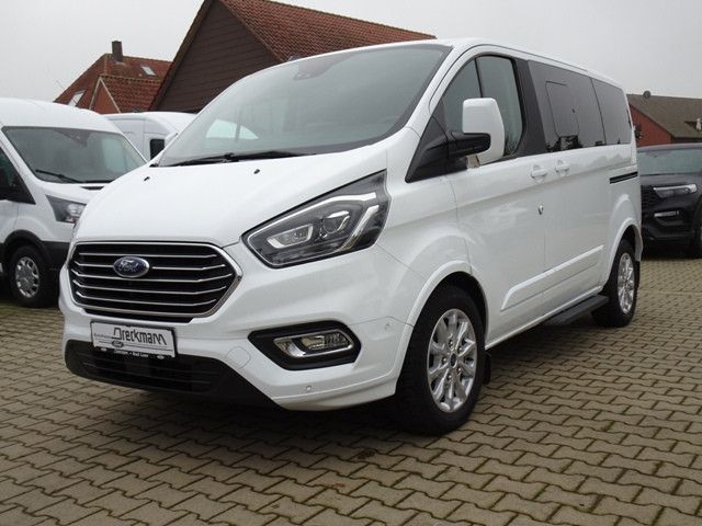 Ford Tourneo Custom Titanium