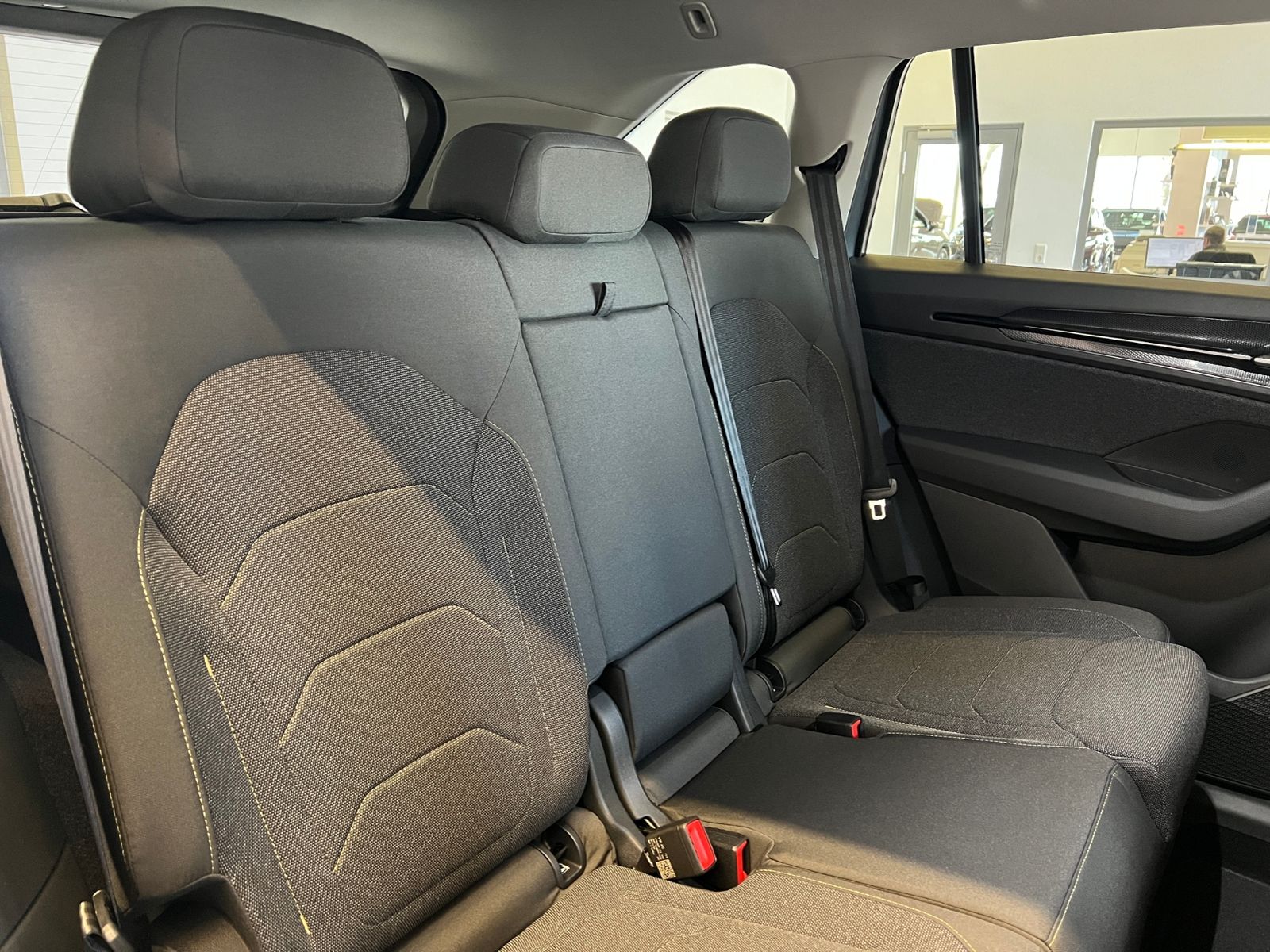 Fahrzeugabbildung SKODA Kodiaq Selection 2.0 TDI DSG *AHK,KESSY,19"-Felg