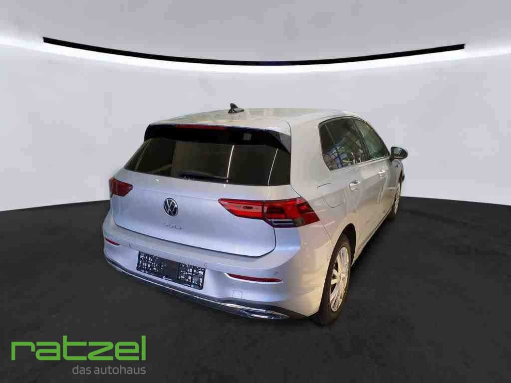 Fahrzeugabbildung Volkswagen Golf VIII Style 1.5 TSI Navi+ Digitales Cockpit