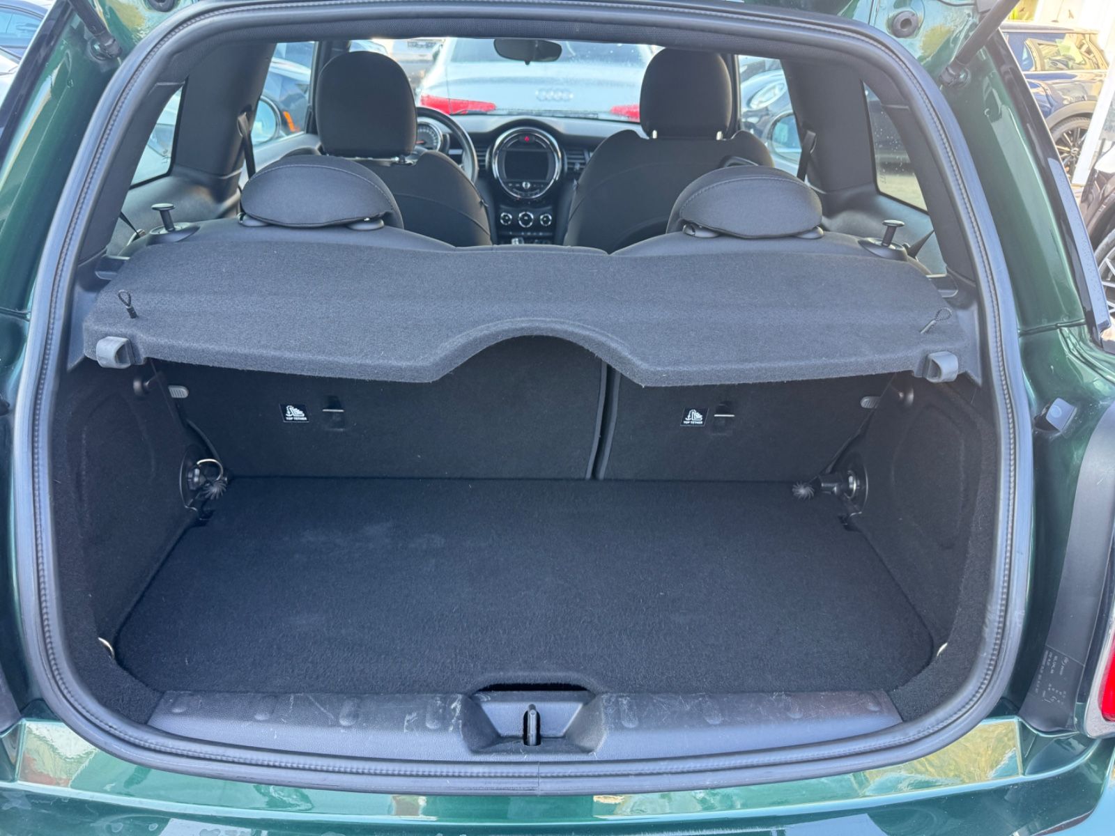 Fahrzeugabbildung MINI Cooper Xenon+Navi+LED+Bluetooth
