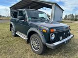 Lada Niva Only 4x4 - Lada Niva Only mit Benzin-Antrieb
