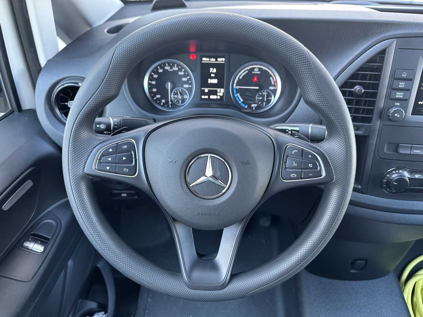 Fahrzeugabbildung Mercedes-Benz eVito 112 Klima Kamera Audio 30 Sitzheiz Tempom.