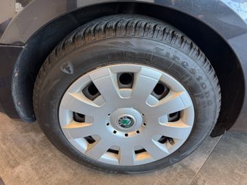 Skoda Superb Combi *1.HAND*KLIMA*SZHZ*ZV*BC*TÜVNEU*