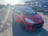 Peugeot 1007 75 Premium 93.000km 2Hand Klima TÜV 11/25 - Peugeot 1007 aus 2006