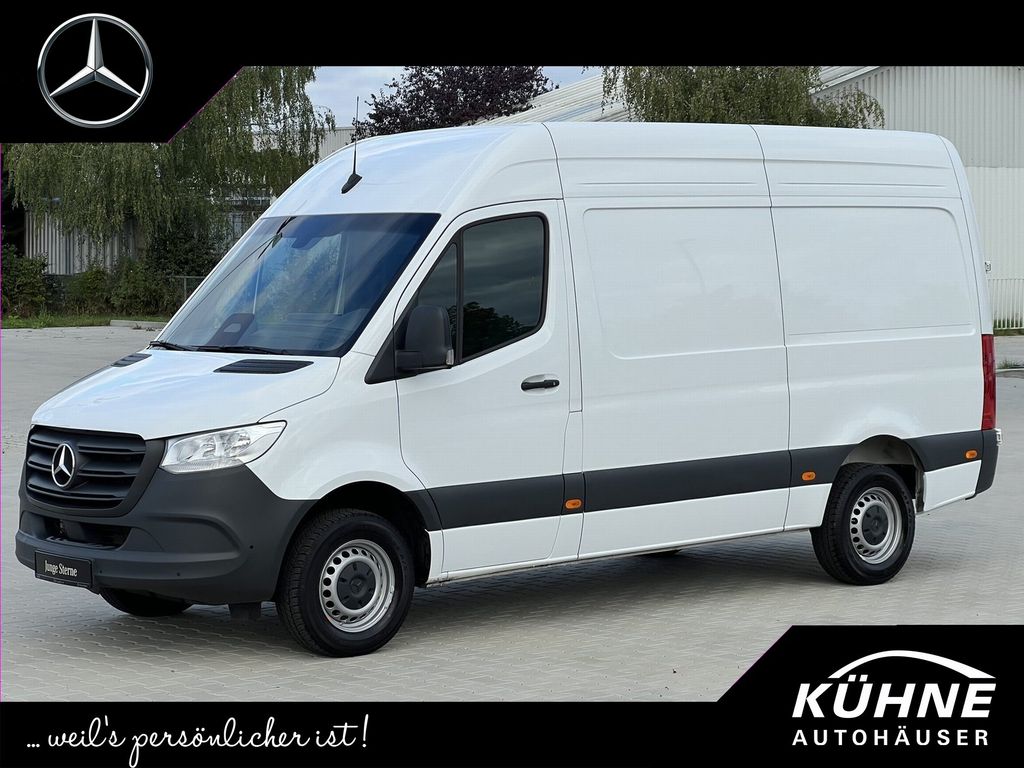 Image of Mercedes-Benz Sprinter