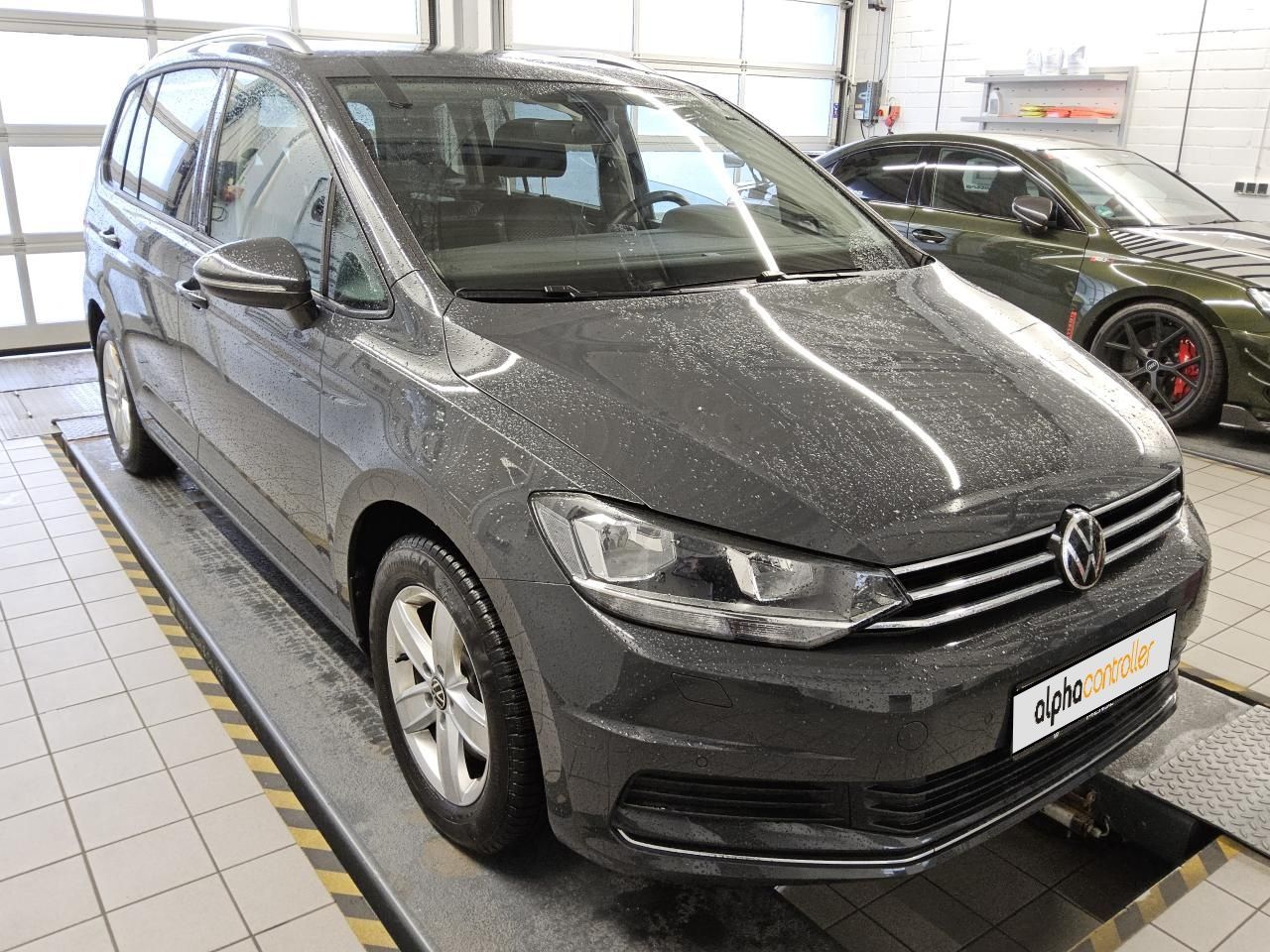 Volkswagen Touran - Bild 2