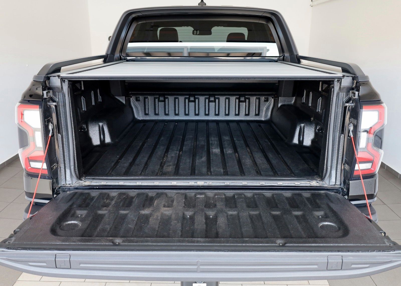 Fahrzeugabbildung Ford Ranger Raptor e-4WD,Raptor-Pak,Techn73,AHK,Rollo