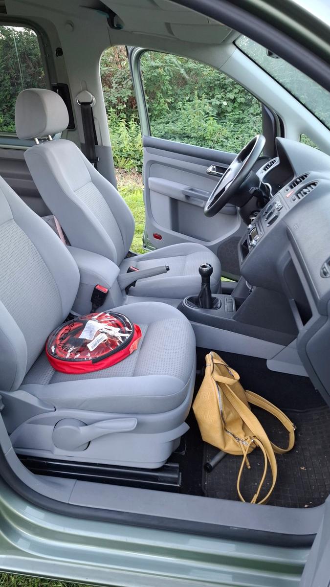 Volkswagen Caddy Life 1.9 TDI Mini Camper o.8Sitzer