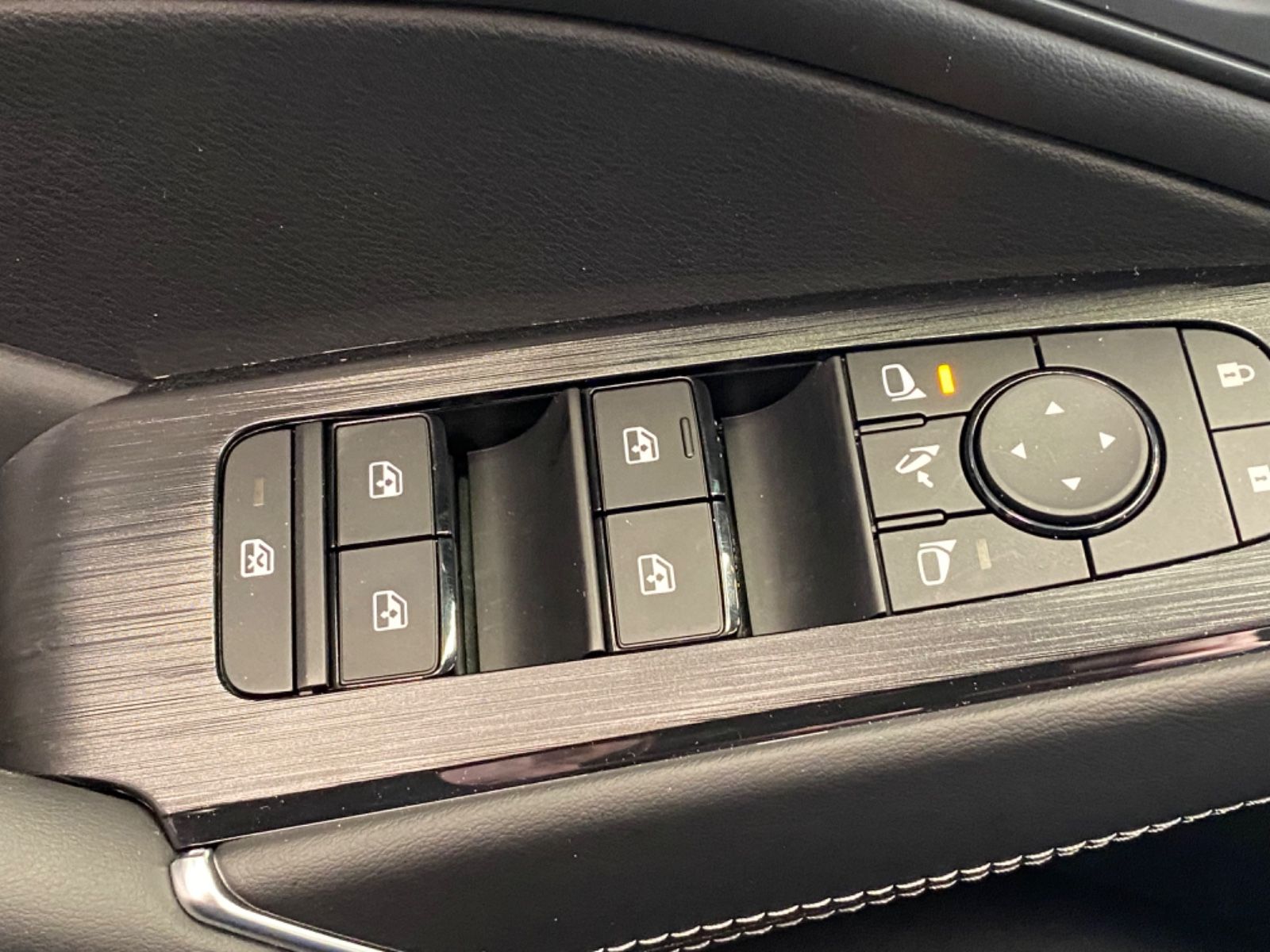 Fahrzeugabbildung Nissan Qashqai N-Connecta e-Power el. Heckklappe Indukt