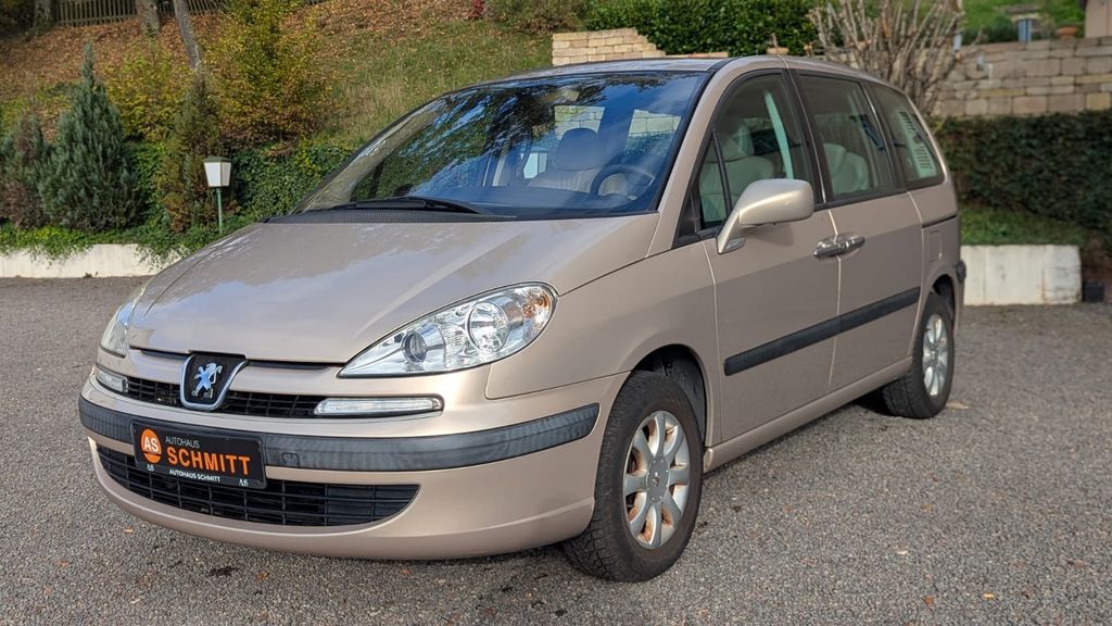 Peugeot 807